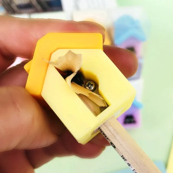 Cute Pet House Pencil Sharpener – Fun Design, Perfect School Supplies for Kids