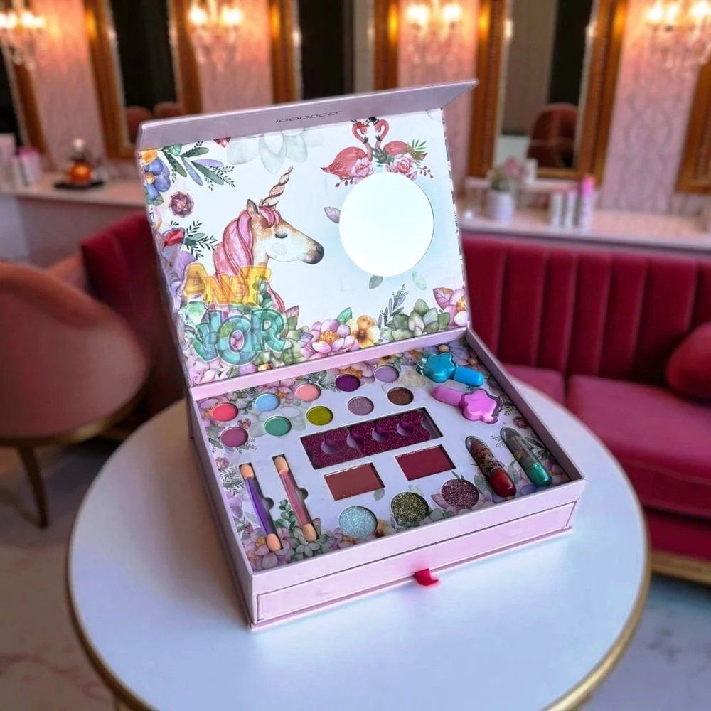 Two Layers Kids Makeup Kit with Beads – Safe & Fun Pretend Play Beauty Set for Girls