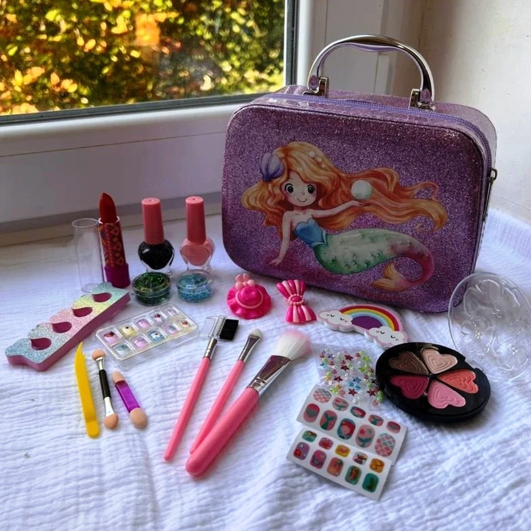 Kids Cosmetic and Makeup Bag – Safe, Washable Beauty Kit for Girls | Travel-Friendly Pretend Play Set with Accessories